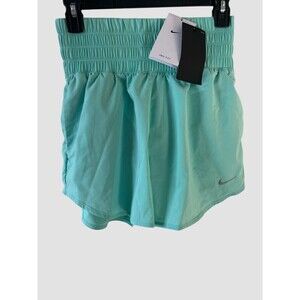 Nike One Women’s Small Ultra High-Waisted 3" Brief-Lined Shorts Green DX6642 NWT